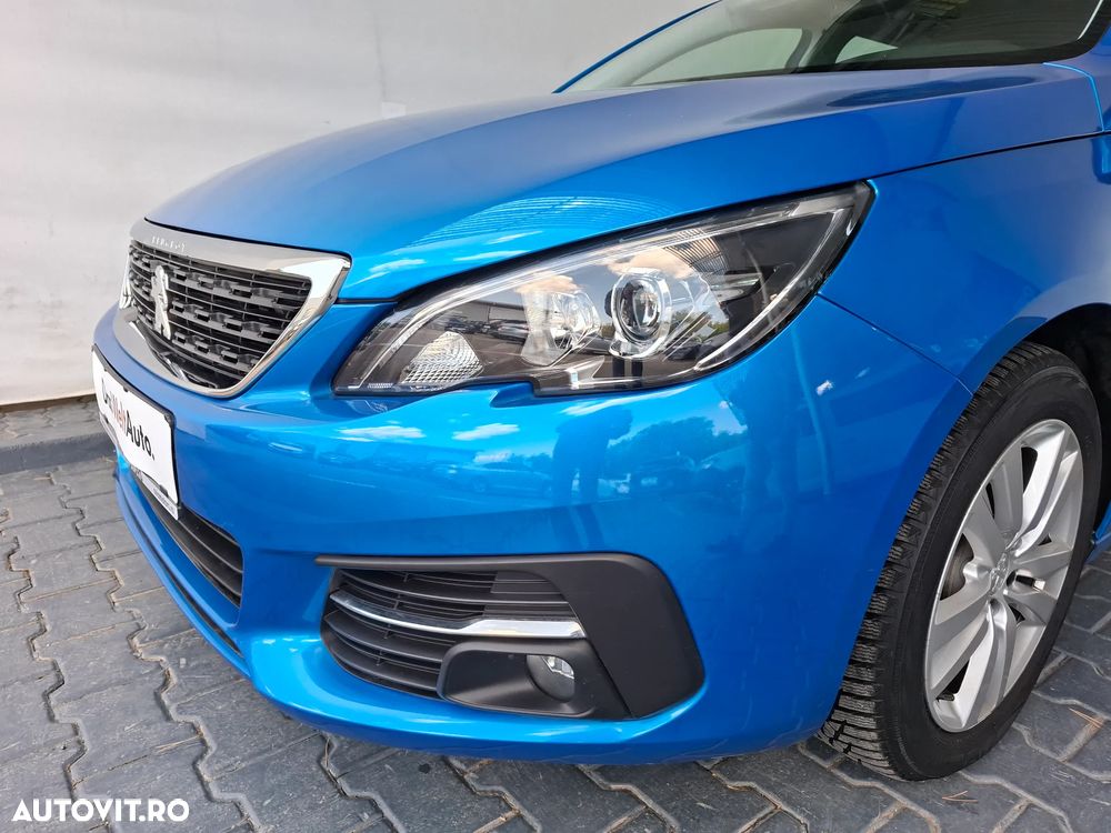 Peugeot 308 SW 1.2 L PureTech Turbo S&S Allure - 6
