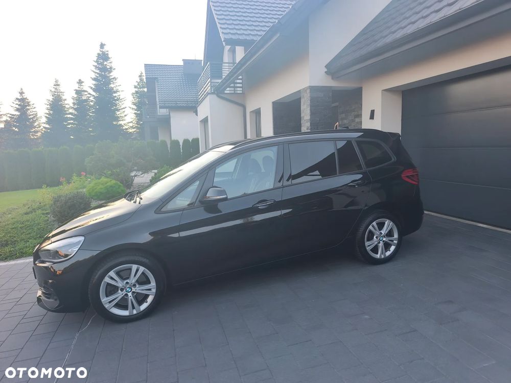 BMW Seria 2 218d Luxury Line sport - 4