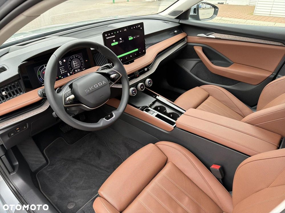 Skoda Superb 1.5 TSI Plug-in Hybrid Edition 130 DSG - 9