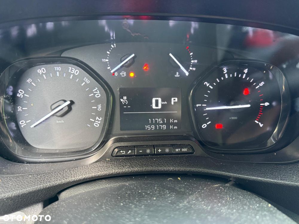 Peugeot Expert L2 Automat - 16