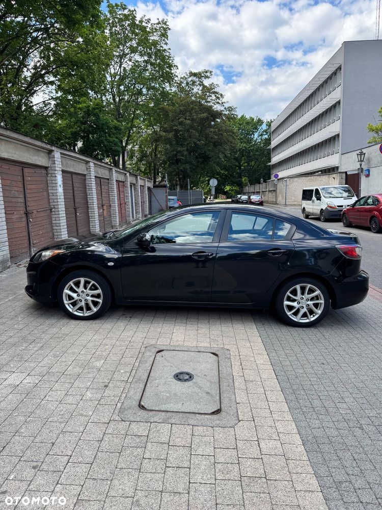 Mazda 3 - 4