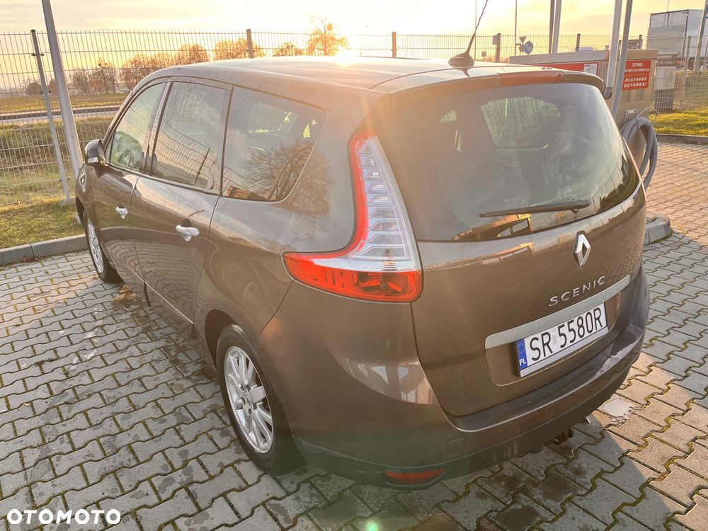 Renault Grand Scenic Gr 2.0 16V Privilege CVT - 3