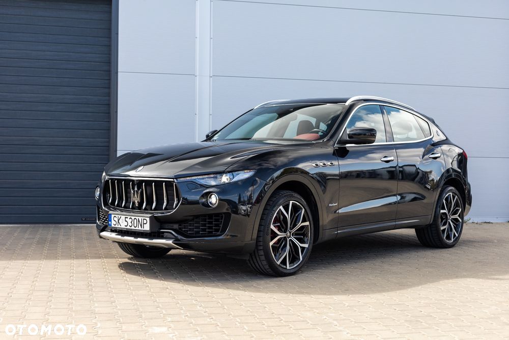 Maserati Levante S Granlusso - 28
