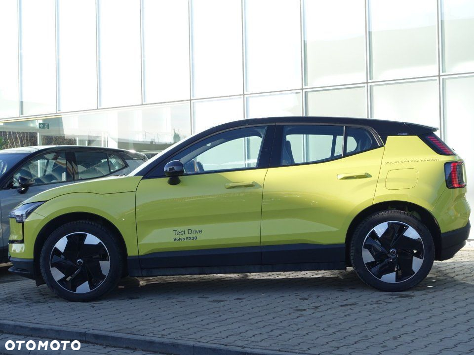 Volvo EX30 - 5