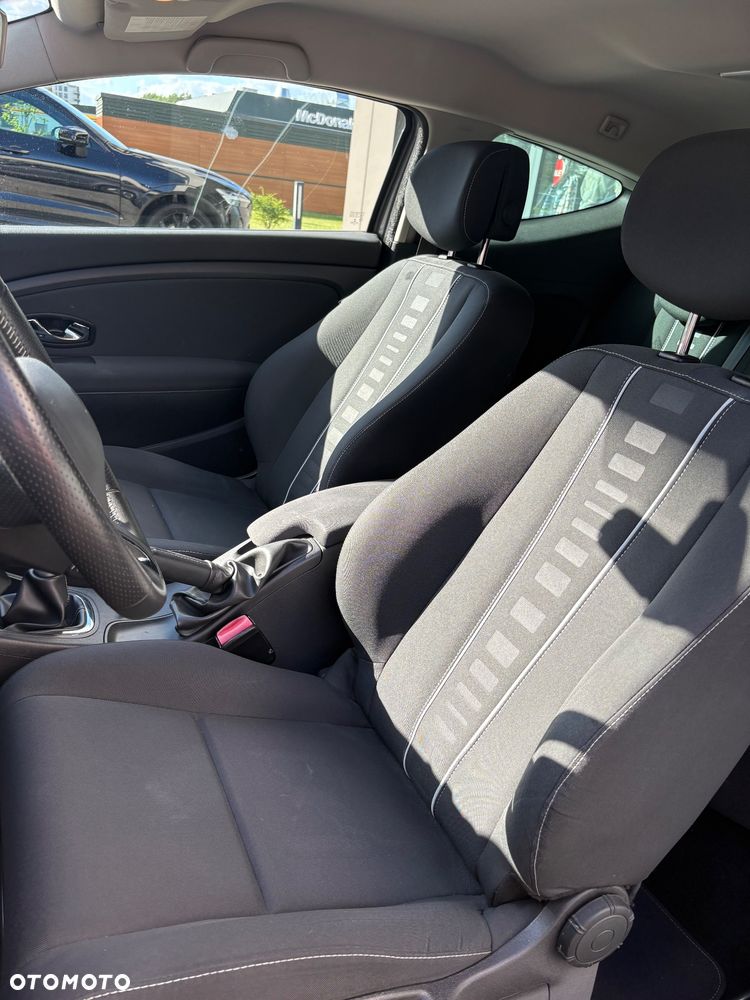 Renault Megane ENERGY TCe 115 Start & Stop Authentique - 10