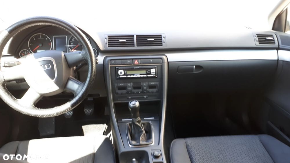 Audi A4 Limousine 1.9 TDI - 14