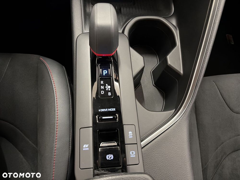 Toyota C-HR - 22