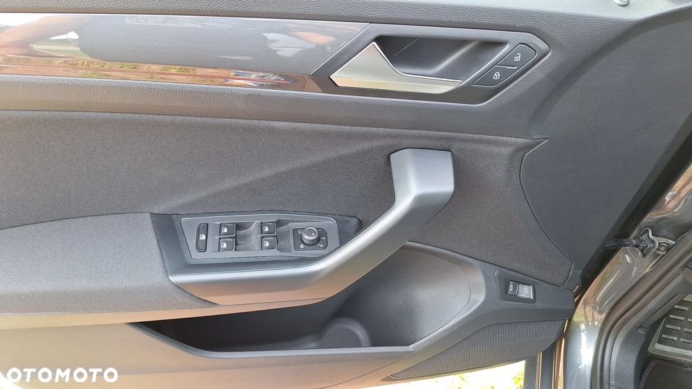 Volkswagen T-Roc 1.5 TSI ACT Premium DSG - 8