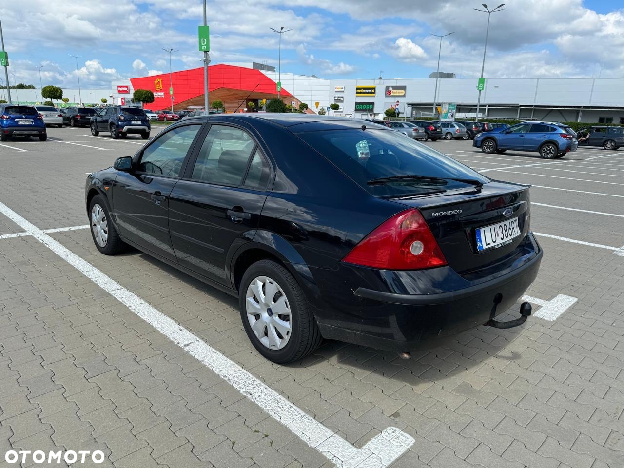 Ford Mondeo 1.8 Ambiente - 6