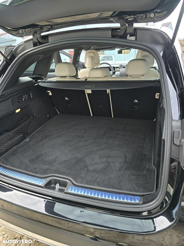 Mercedes-Benz GLC - 11