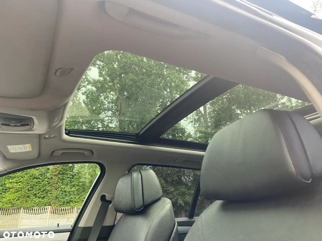 BMW Seria 5 - 17