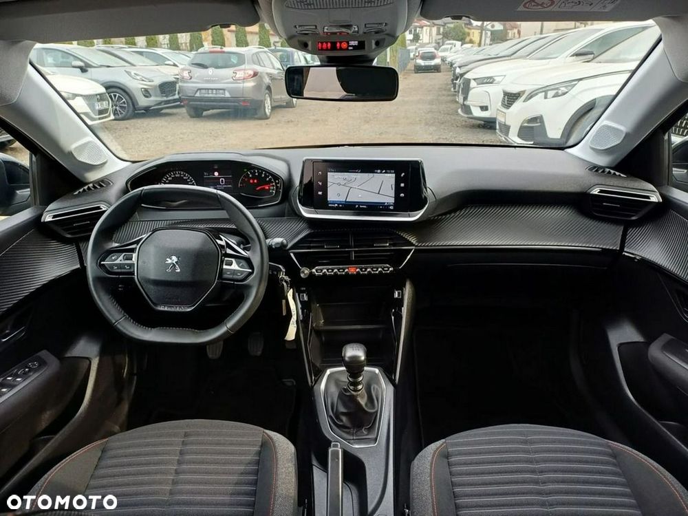 Peugeot 208 PureTech 100 GT - 20
