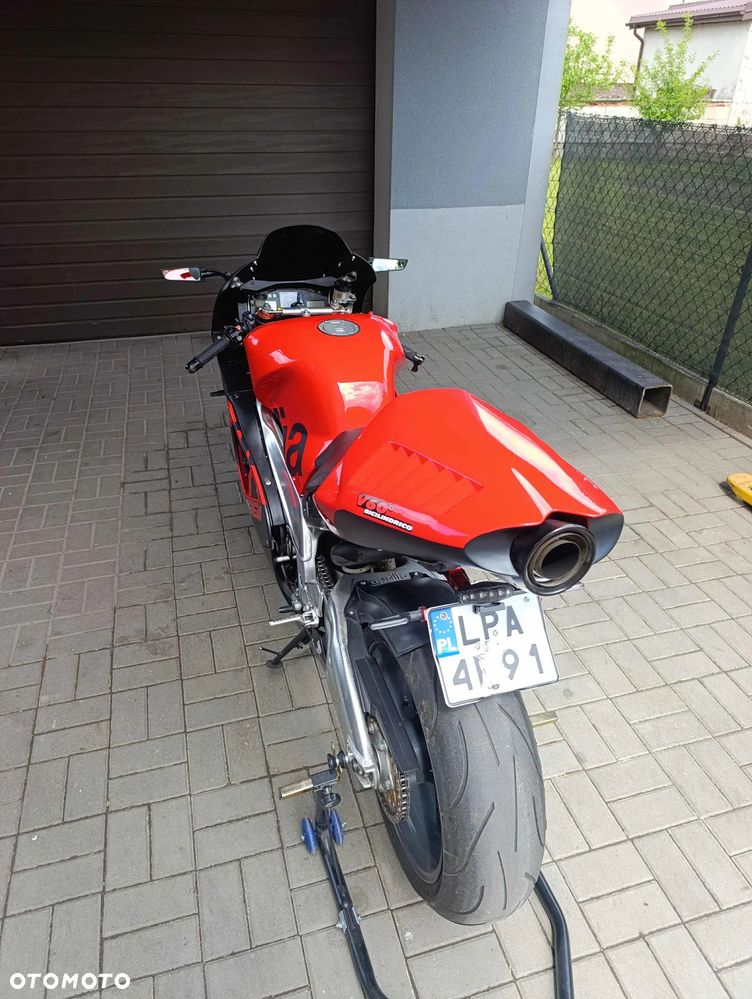 Aprilia RSV - 14