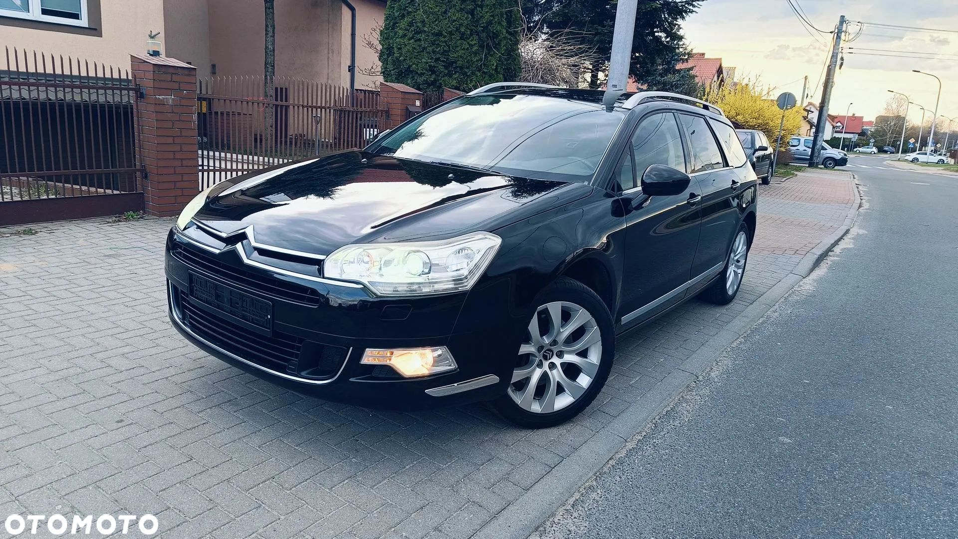 Citroën C5 Tourer HDi 170 Biturbo FAP Exclusive - 1