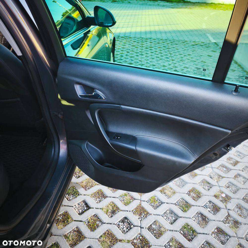 Opel Insignia 1.4 Turbo ecoFLEX Start/Stop Sport - 24