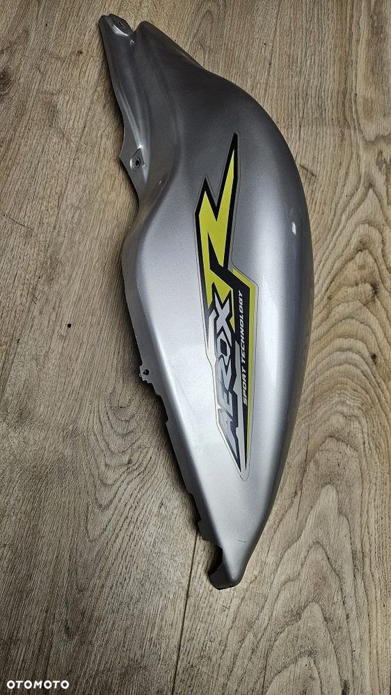 Prawa Owiewka Tył Zadupek Yamaha Aerox / MBK Nitro  5BR-F1741-03 - 6