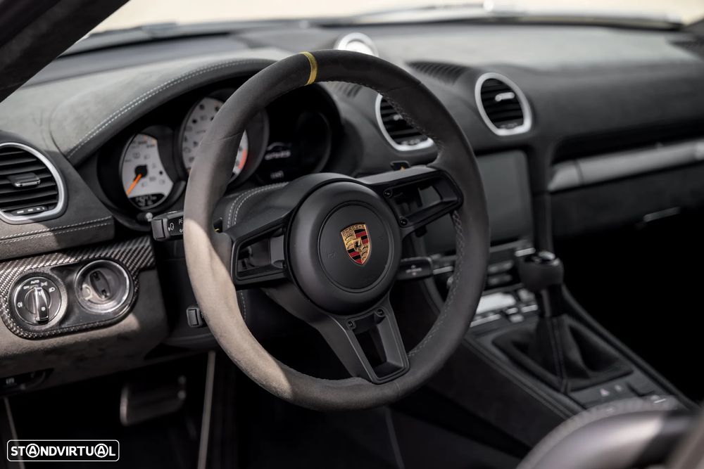 Porsche 718 Cayman GT4 RS - 19