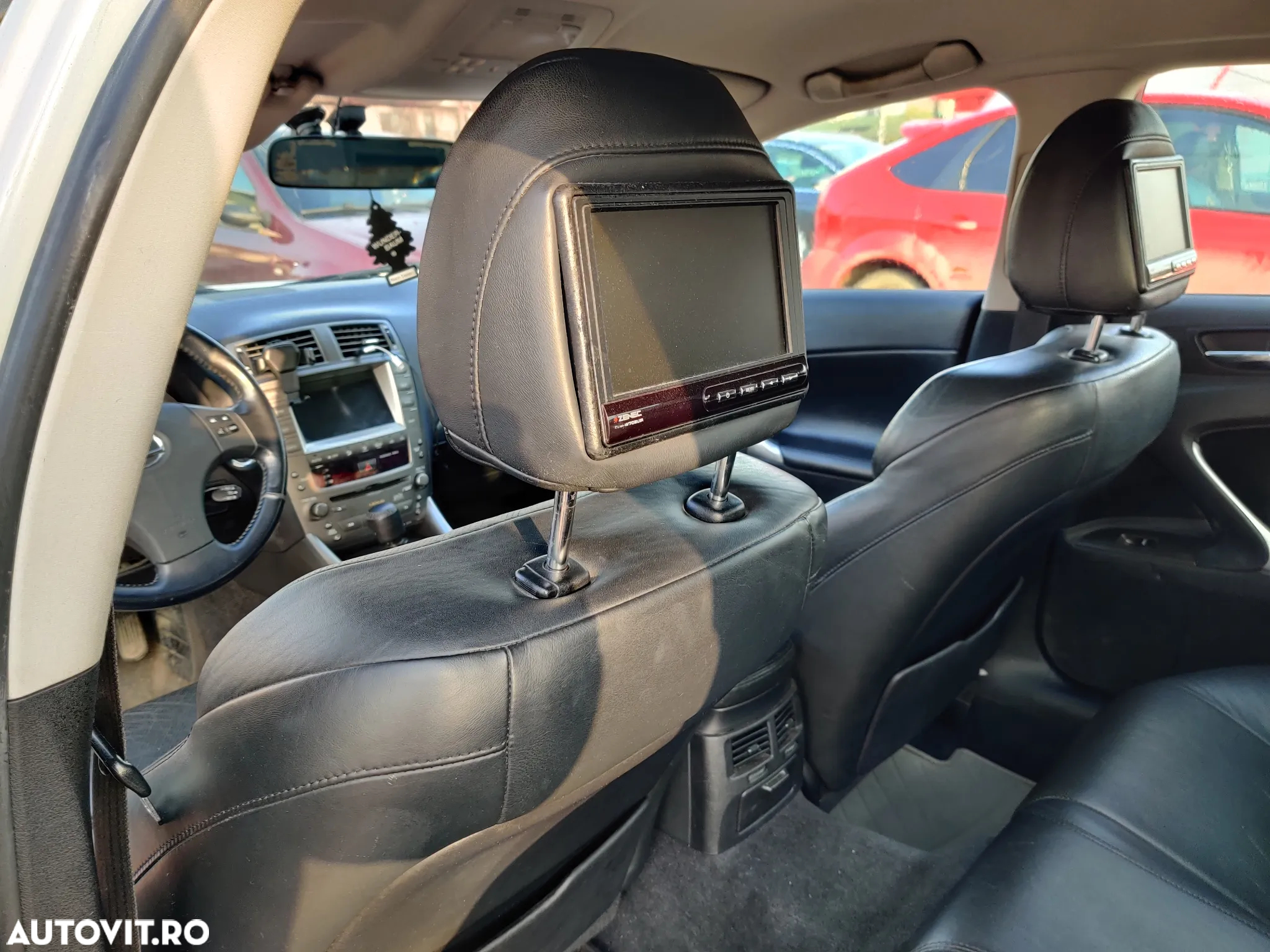 Lexus Seria IS 220d Luxury Line - 6
