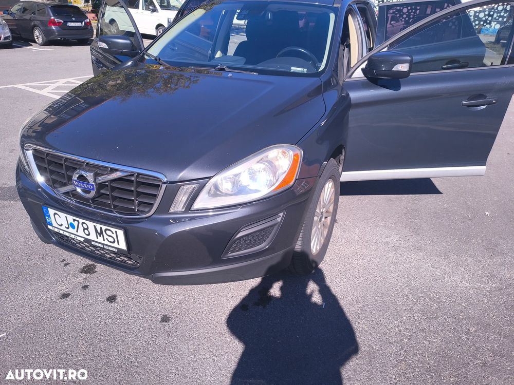 VOLVO XC60 2011 — imagine 15