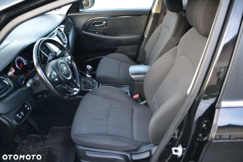 Kia Carens 1.6 GDI Business Line 7os EU6 - 24