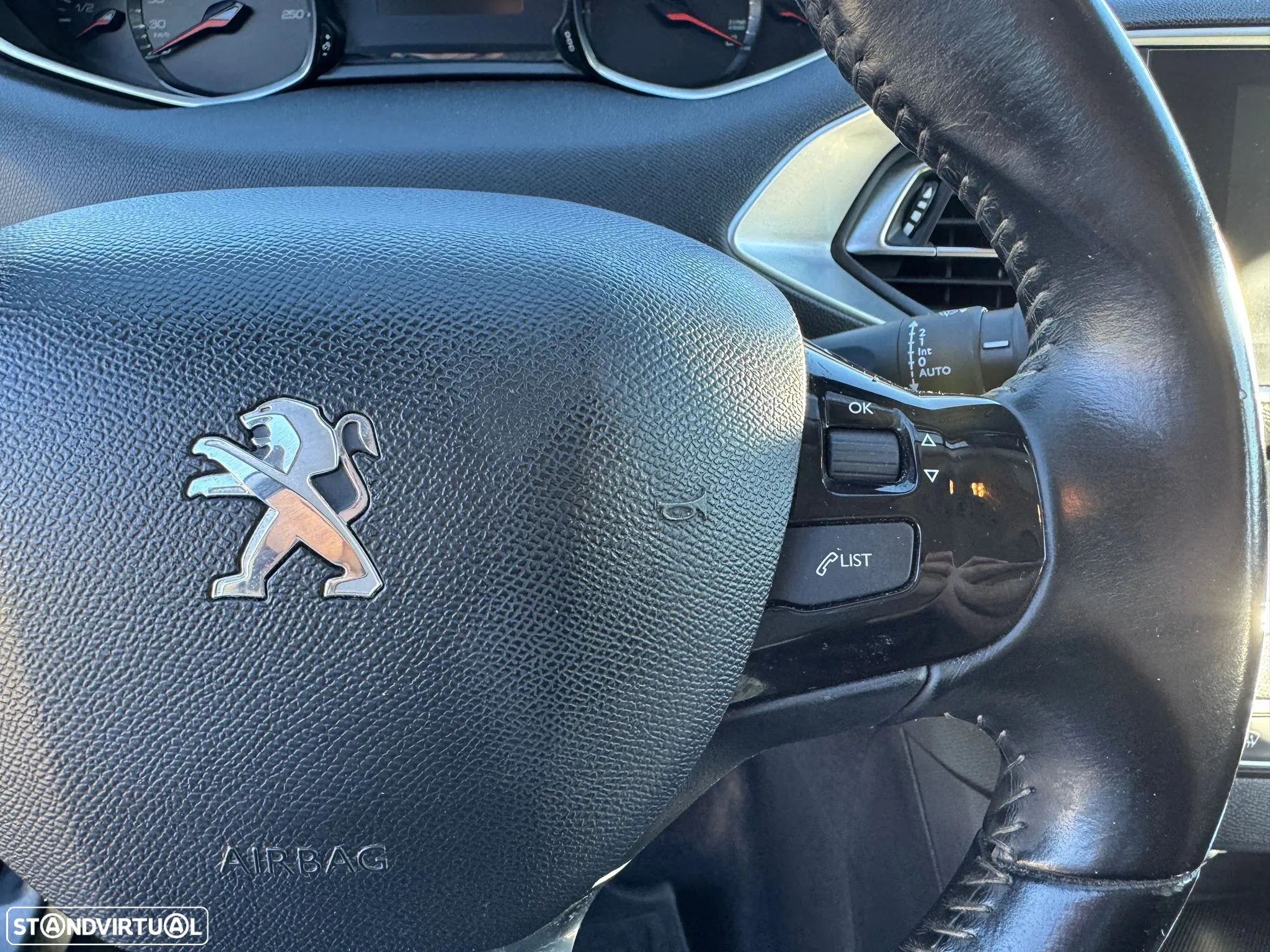 Peugeot 308 1.5 BlueHDi Active - 14