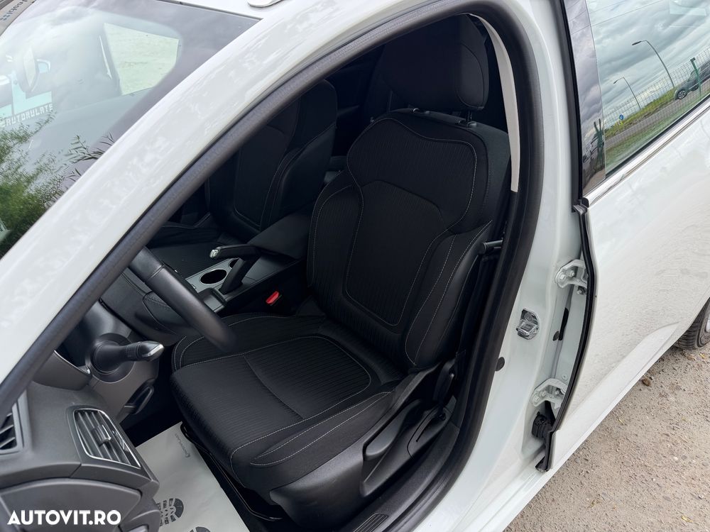 Renault Megane TCe 115 GPF LIFE - 14