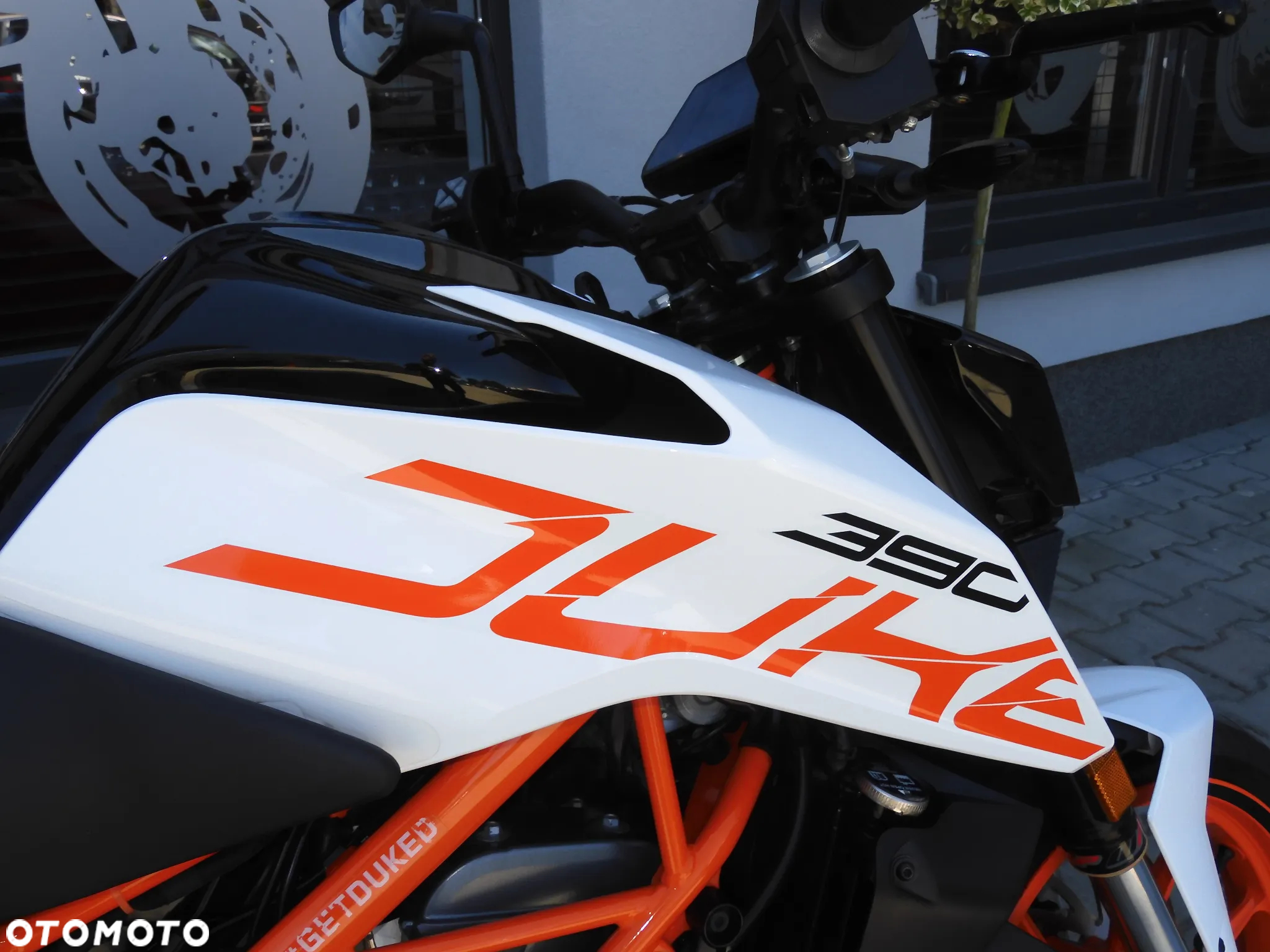 KTM Duke - 18