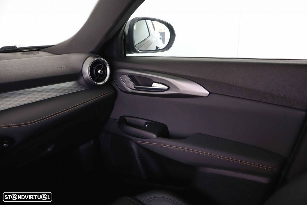 Alfa Romeo Tonale 1.5 Hybrid Sprint - 44