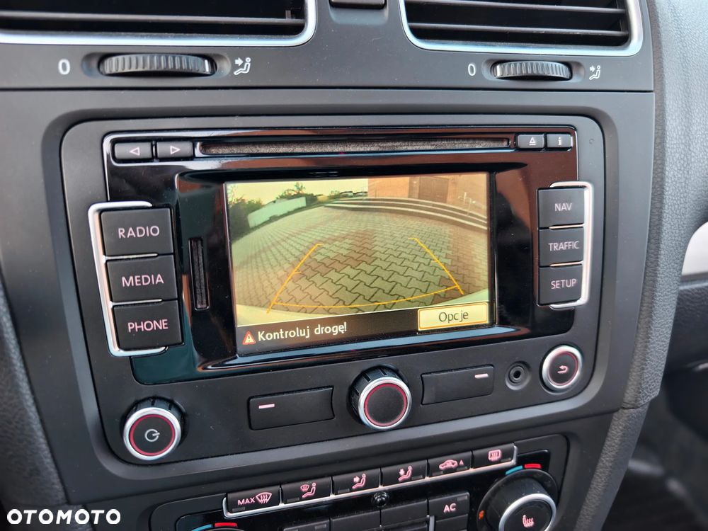 Volkswagen Golf Cabrio 1.2 TSI Exclusive - 12