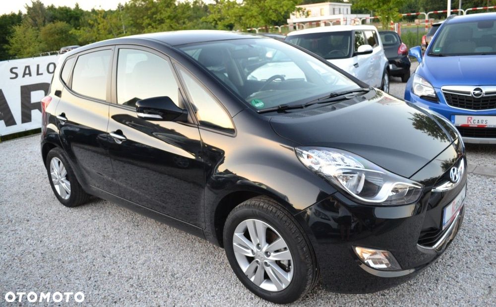 Hyundai ix20 1.4 Trend - 19