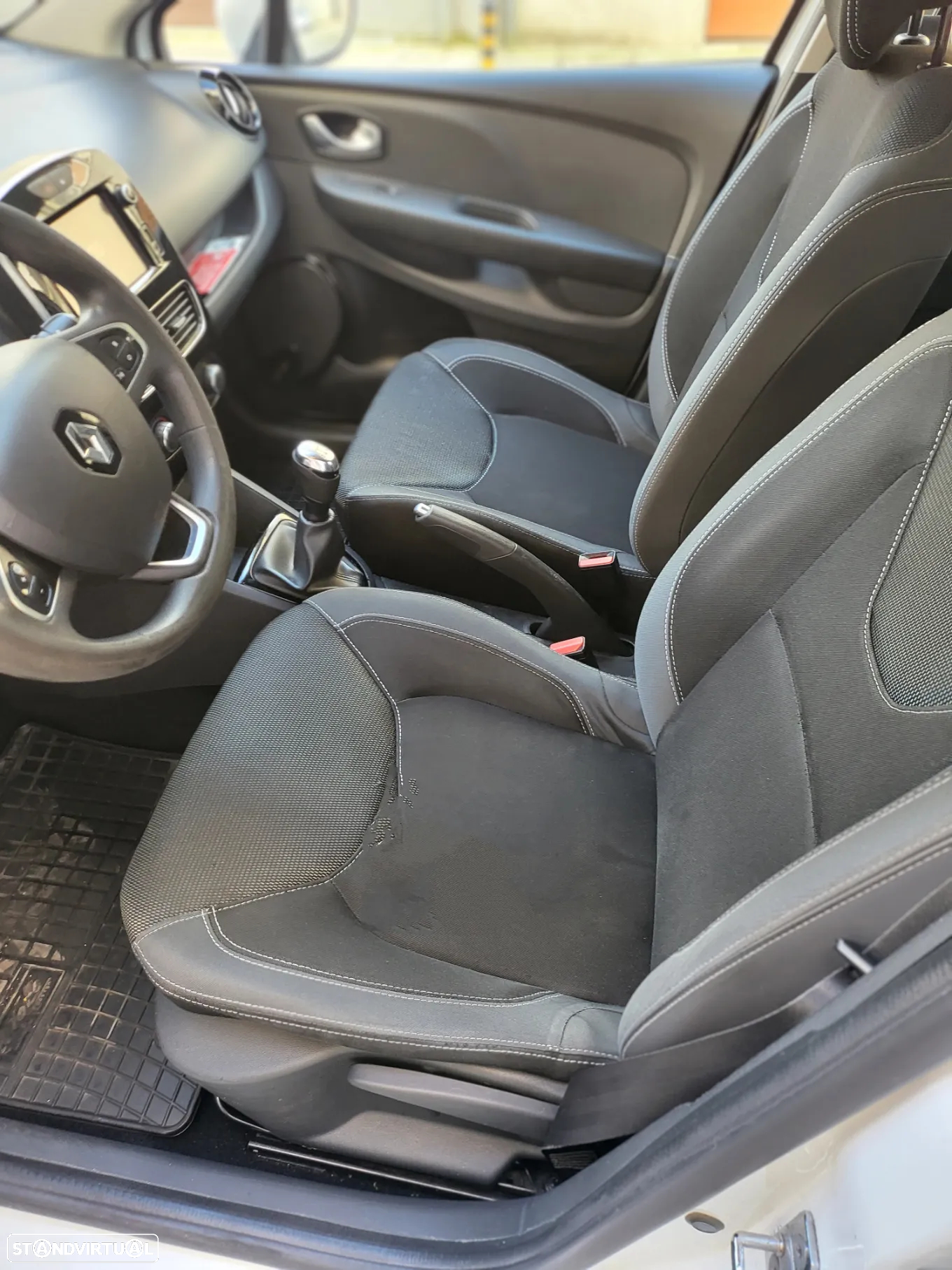 Renault Clio Sport Tourer dCi 75 Stop & Start Life - 2