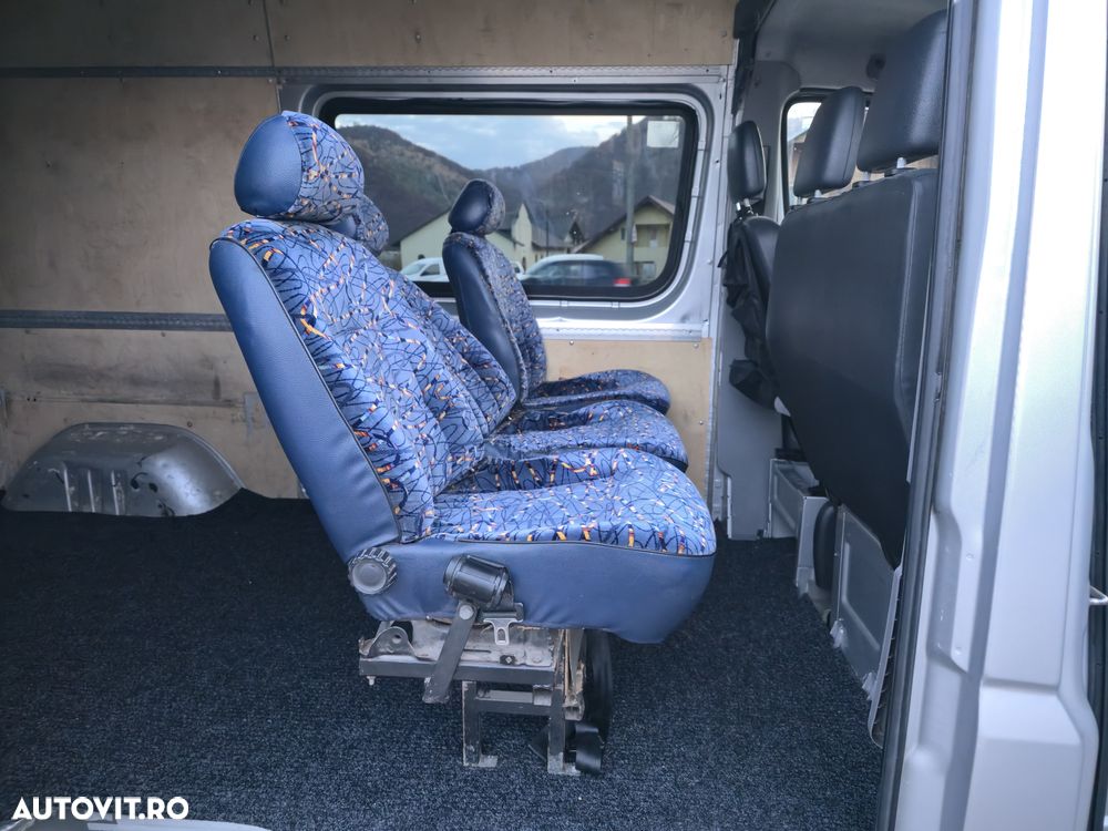 Mercedes-Benz Sprinter - 8