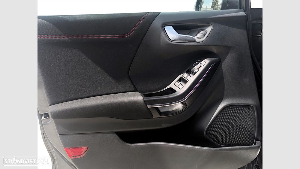 Ford Puma 1.0 EcoBoost MHEV ST-Line — fotografia 11
