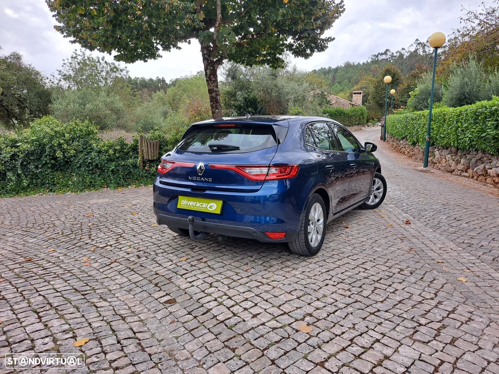 Renault Mégane TCe 140 GPF LIMITED - 4