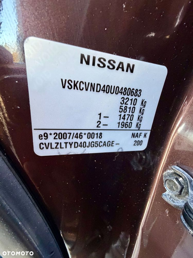 Nissan Navara 2.5 D Platinum - 14