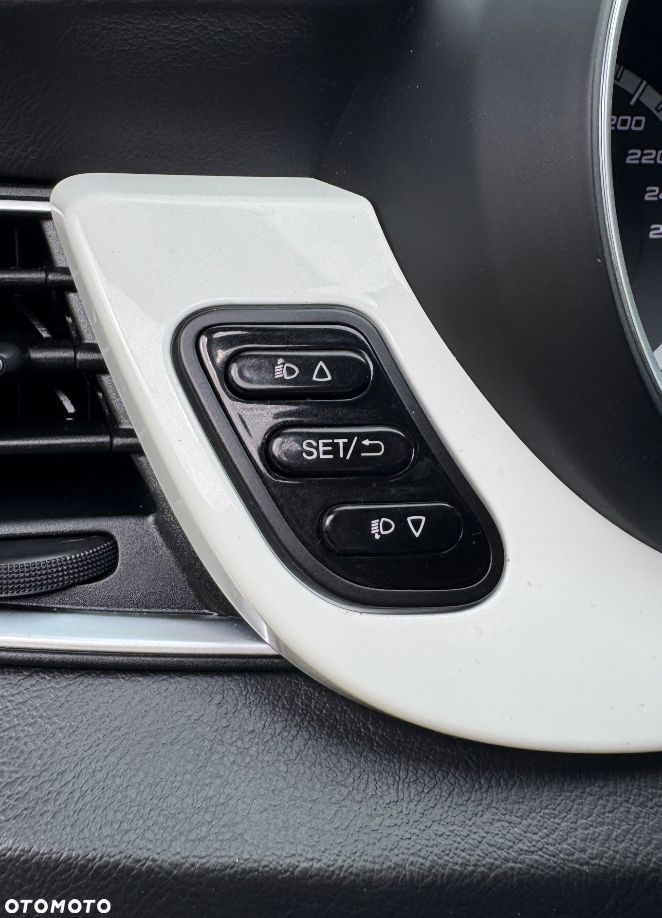Alfa Romeo Giulietta 1.4 TB 16V Multiair Collezione - 26