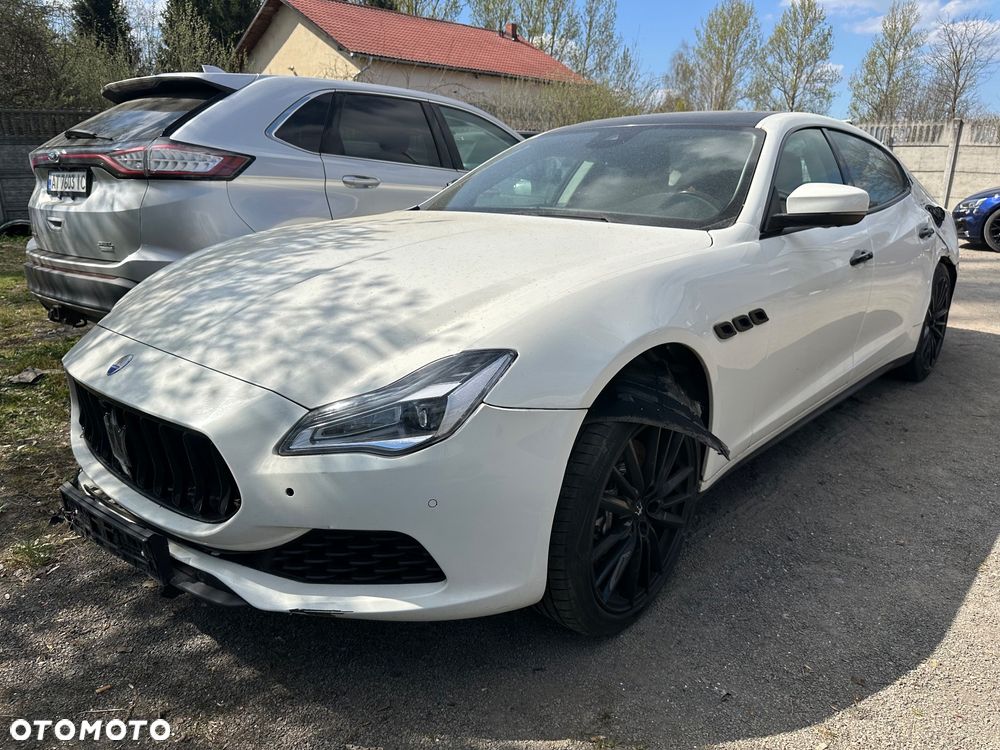Maserati Quattroporte Q4 GranLusso - 1