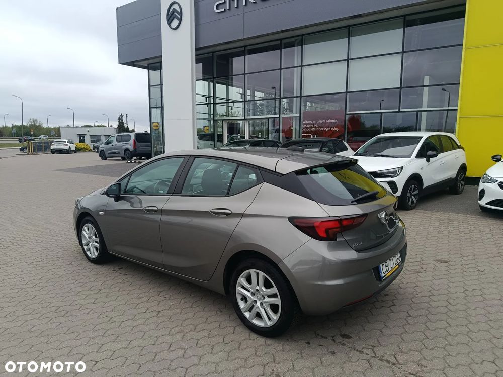 Opel Astra 1.6 CDTI Enjoy - 2