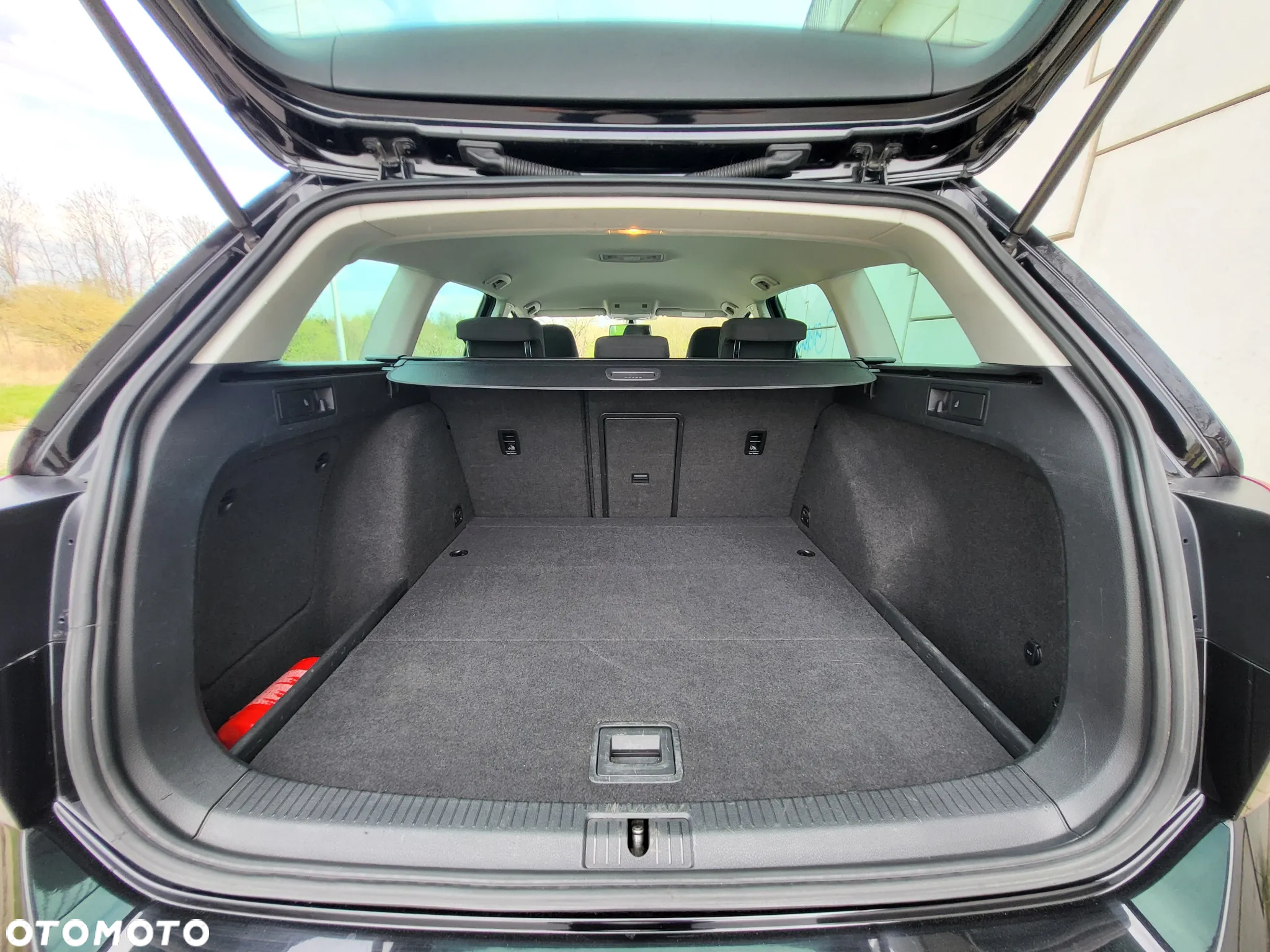 Volkswagen Golf Variant 1.6 TDI 4Motion BlueMotion Technology Comfortline - 22