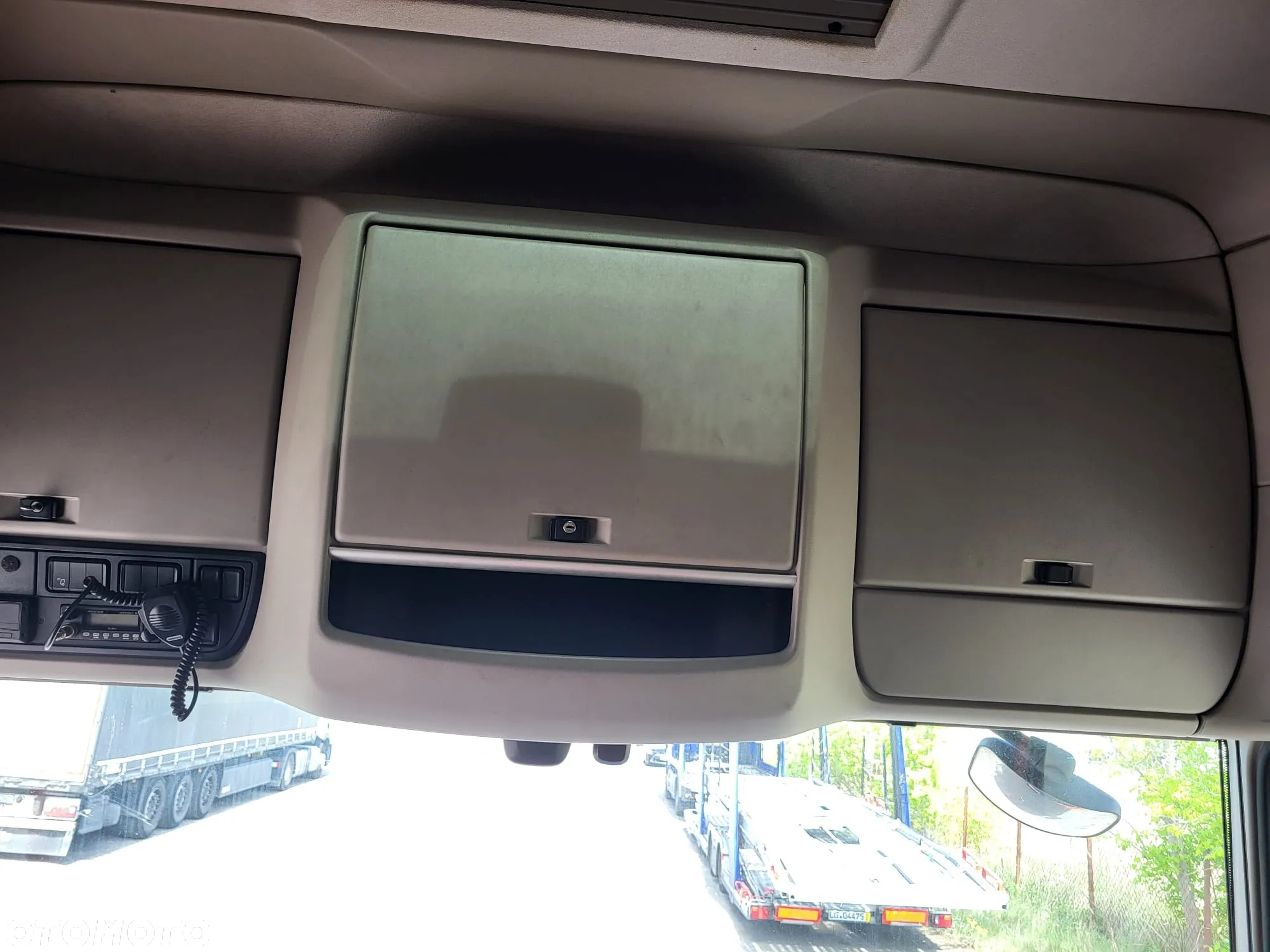 DAF 480XF - 9
