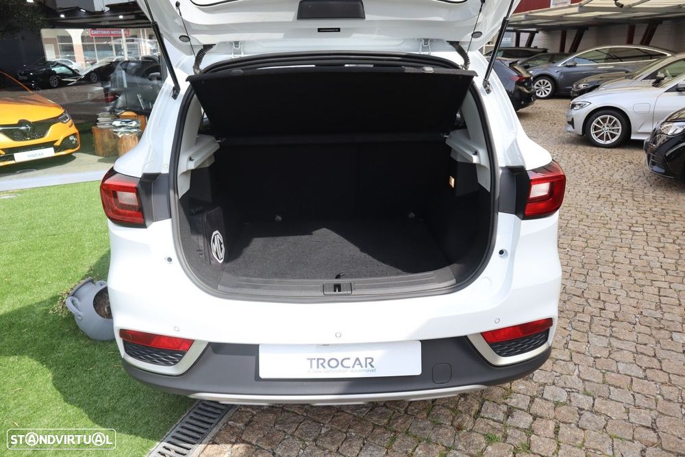 MG ZS EV Luxury - 15