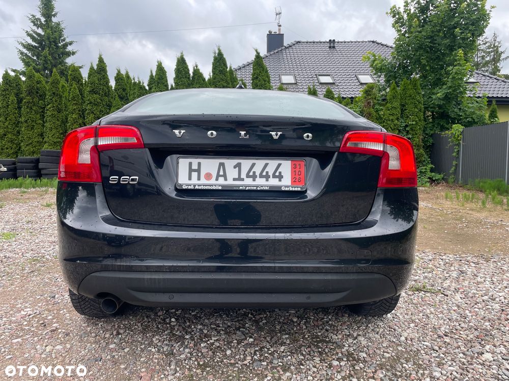 Volvo S60 D3 Summum - 21
