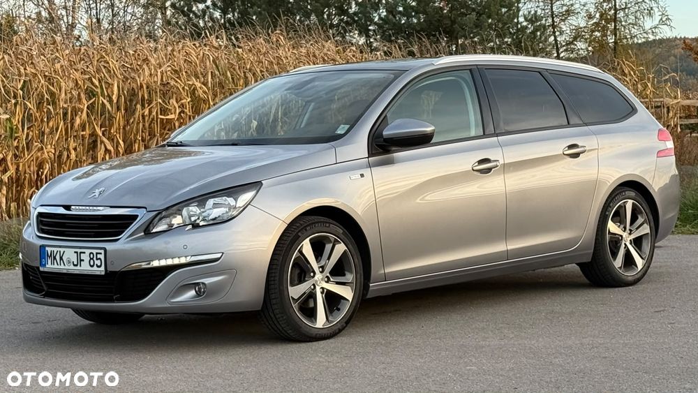 Peugeot 308 - 23