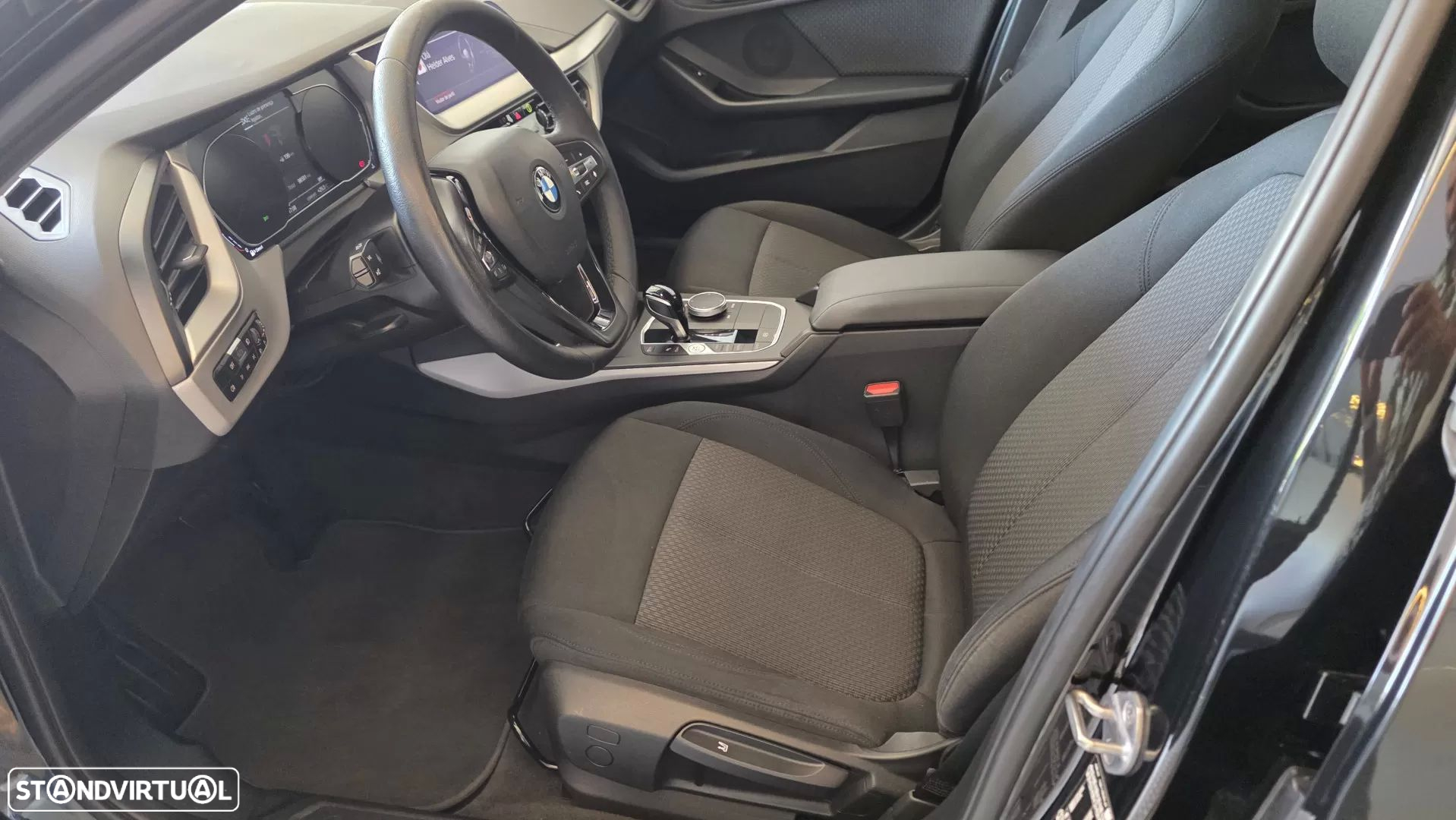 BMW 116 d Corporate Edition Auto - 36