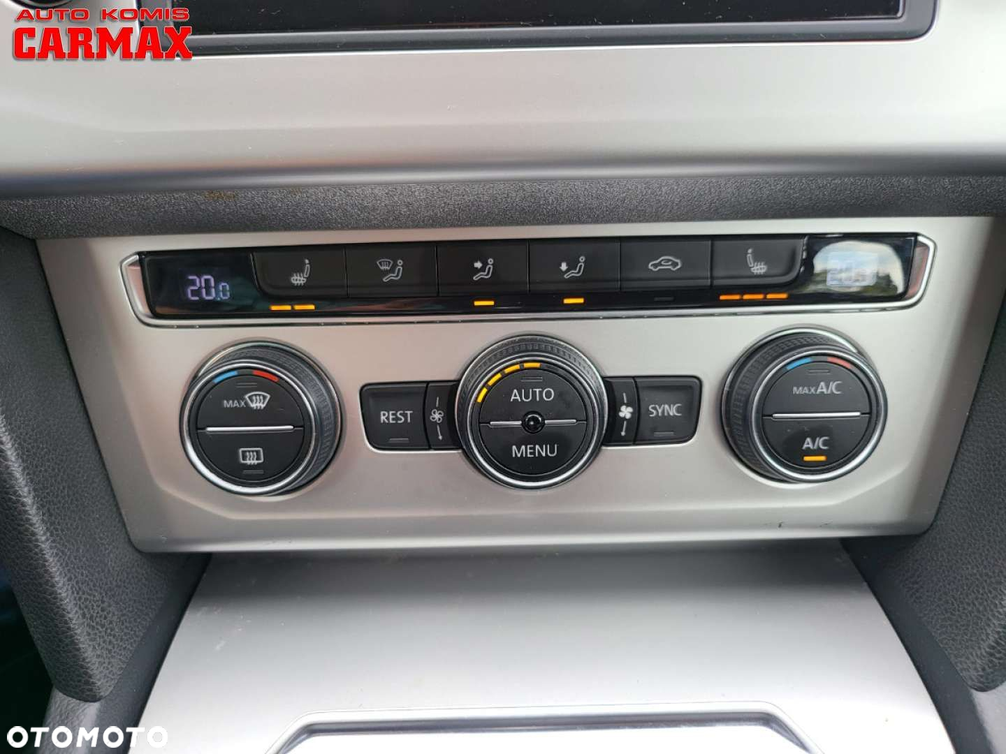 Volkswagen Passat Variant 1.4 TSI ACT (BMT) DSG Comfortline - 19