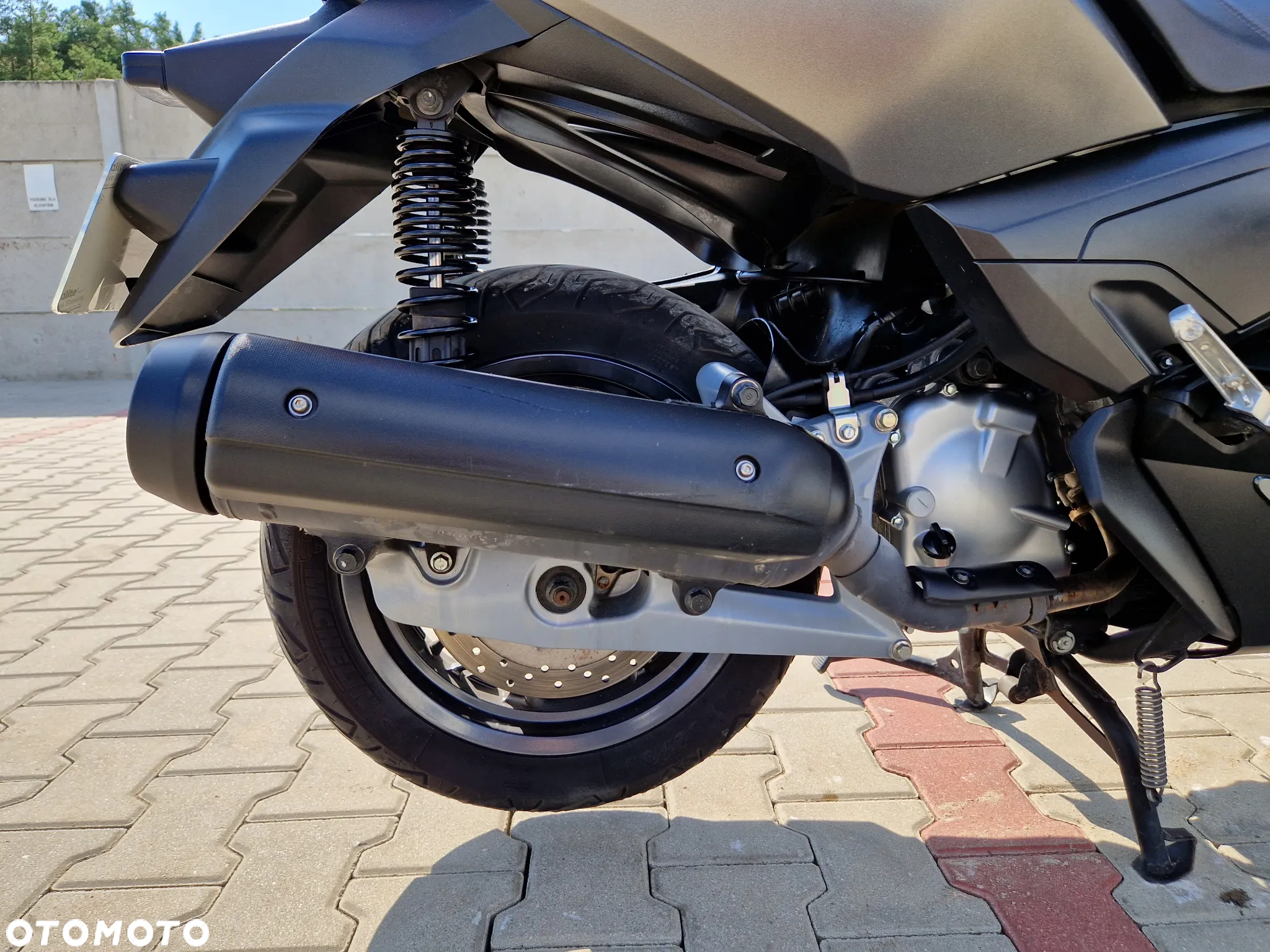 Yamaha X-max - 28