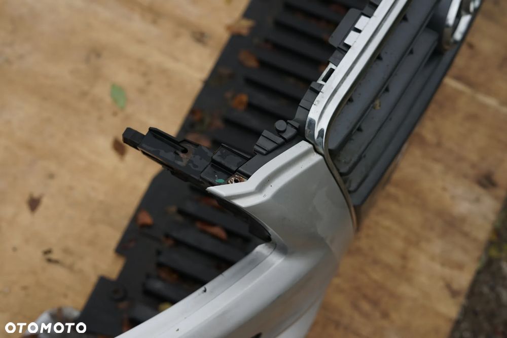 Zderzak przód przedni Audi A3 8P Lift - 10