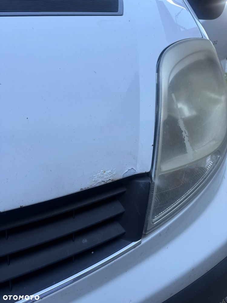 Renault Trafic - 12