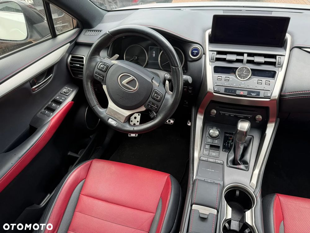 Lexus NX 300h F Sport Edition AWD - 14