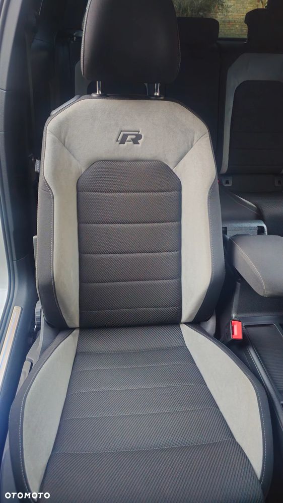 Volkswagen Golf - 11